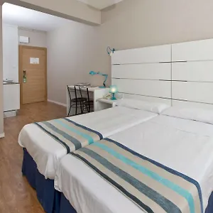 Estudios Aranzazu Aparthotel Santander